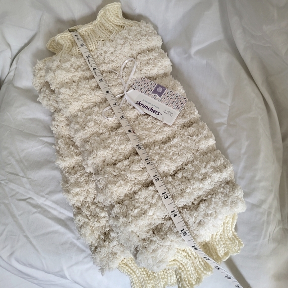 Hand-knit skrunchers™ legwarmers, 16" calf circumfrence (women's L/XL approx.) - Picture 3 of 3